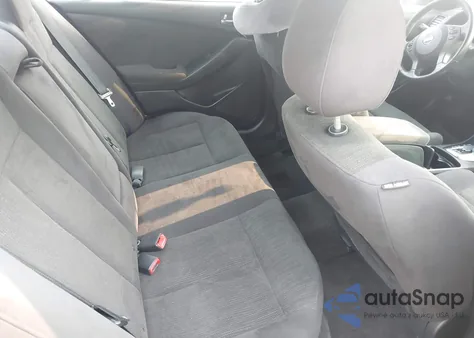 2011 Nissan Altima 2.5 S z USA, uszkodzony, nr VIN 1N4AL2APXBN426924